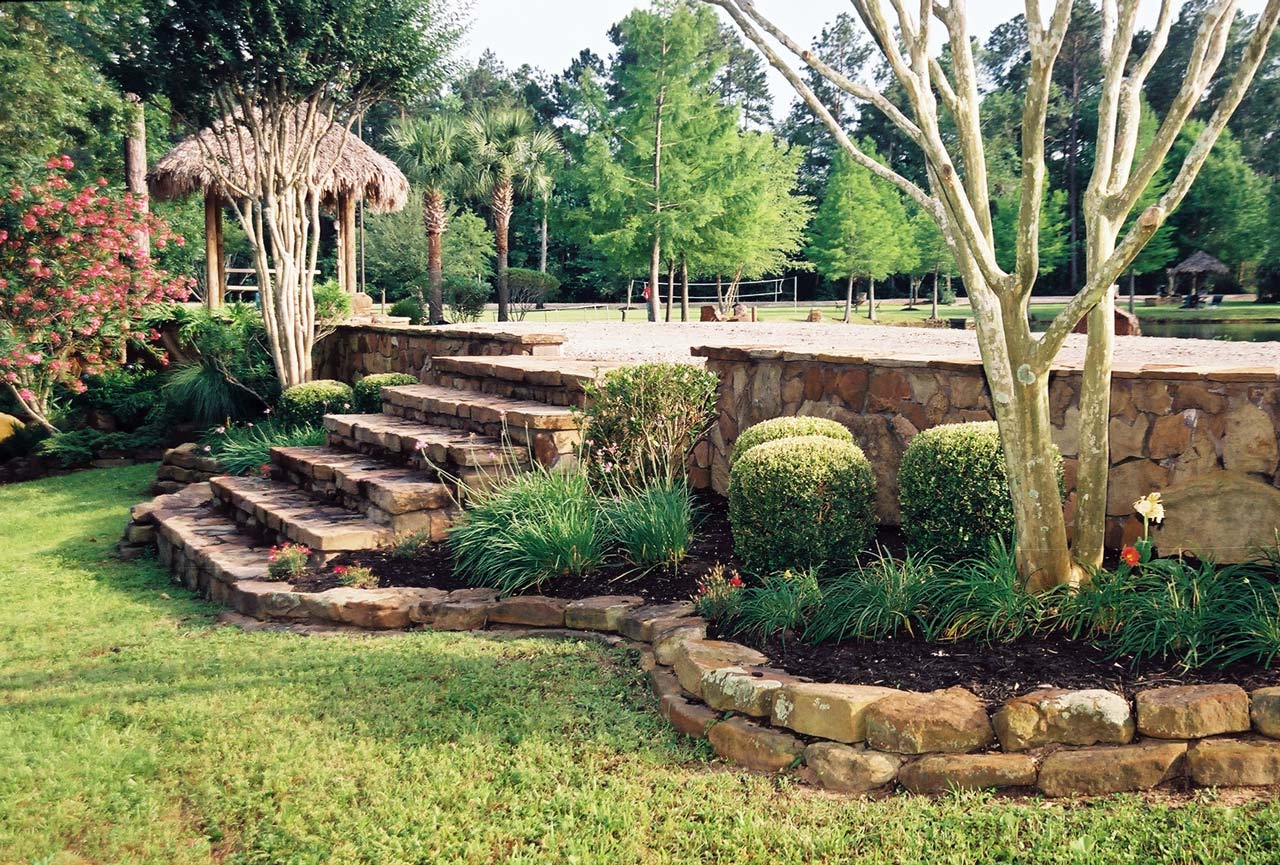 Hardscape and stonework installation Magnolia TX — New Yards Landscaping